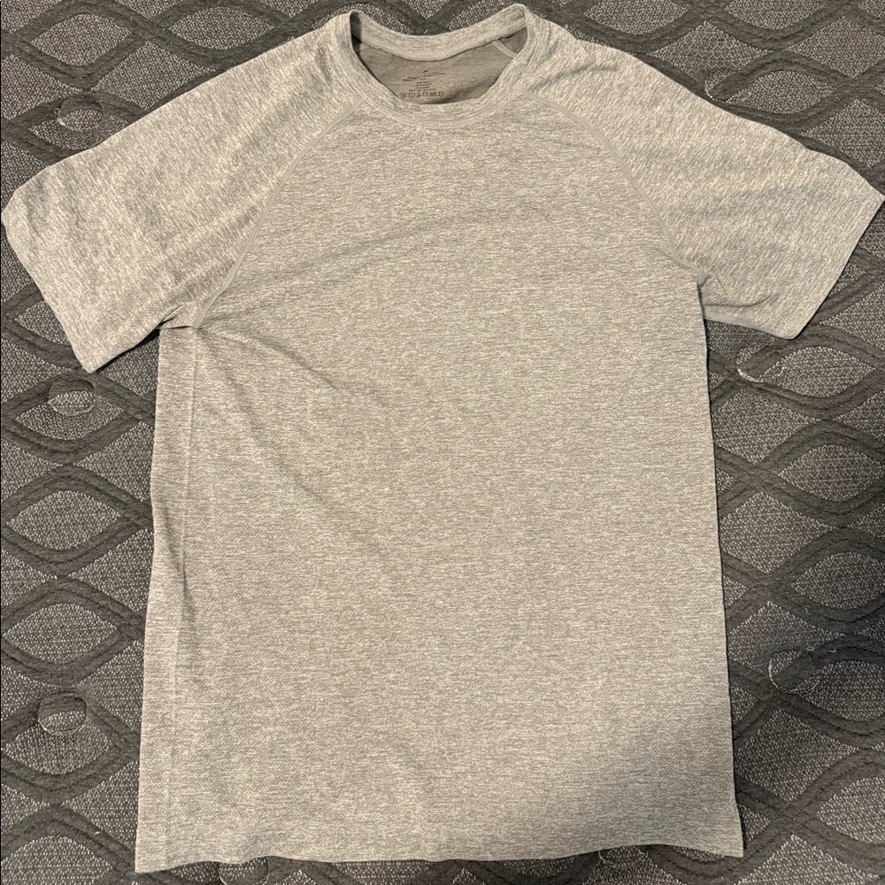 Men’s Fabletics Tee